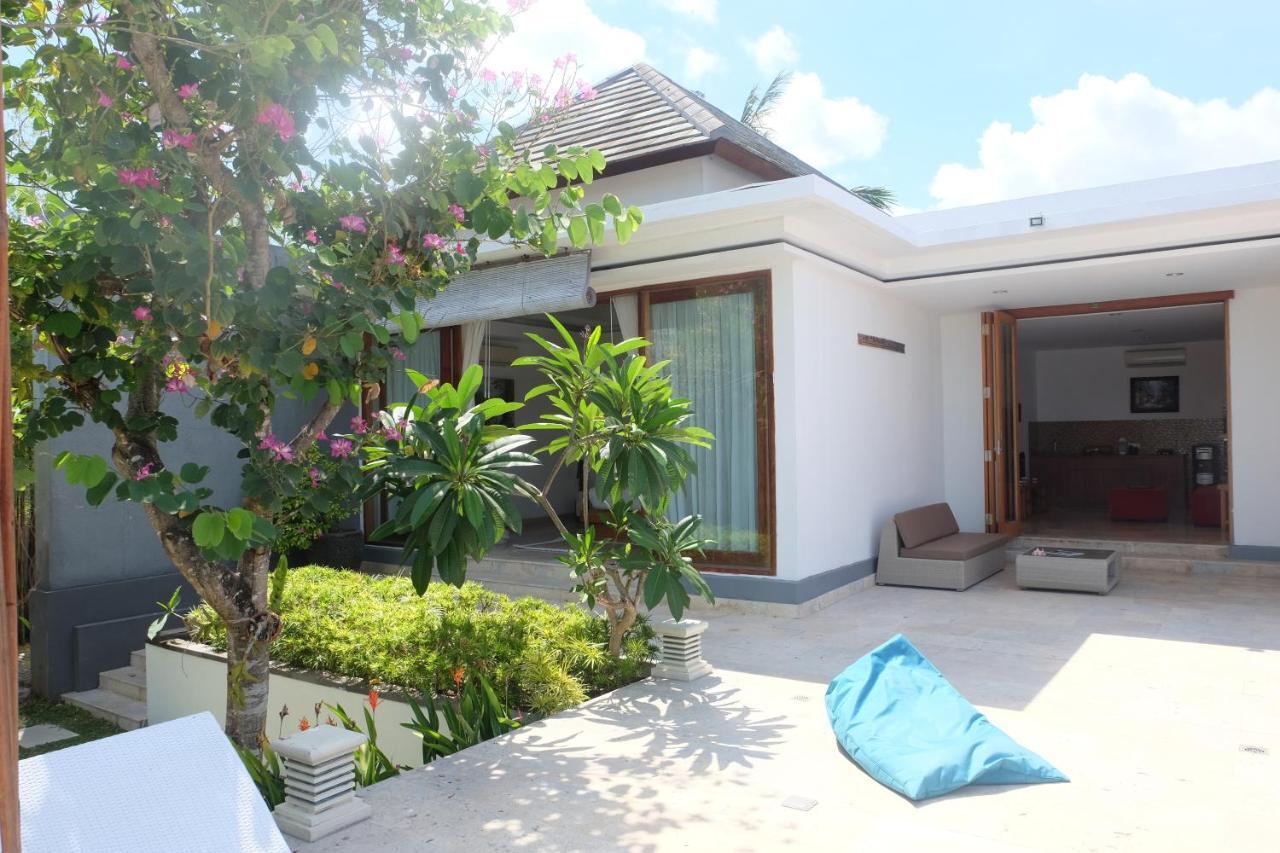 Umah Cincin Villa Canggu Exteriör bild